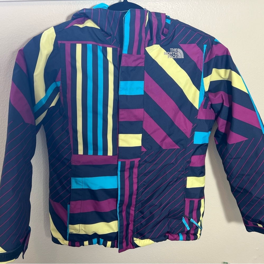 Girls North Face coat